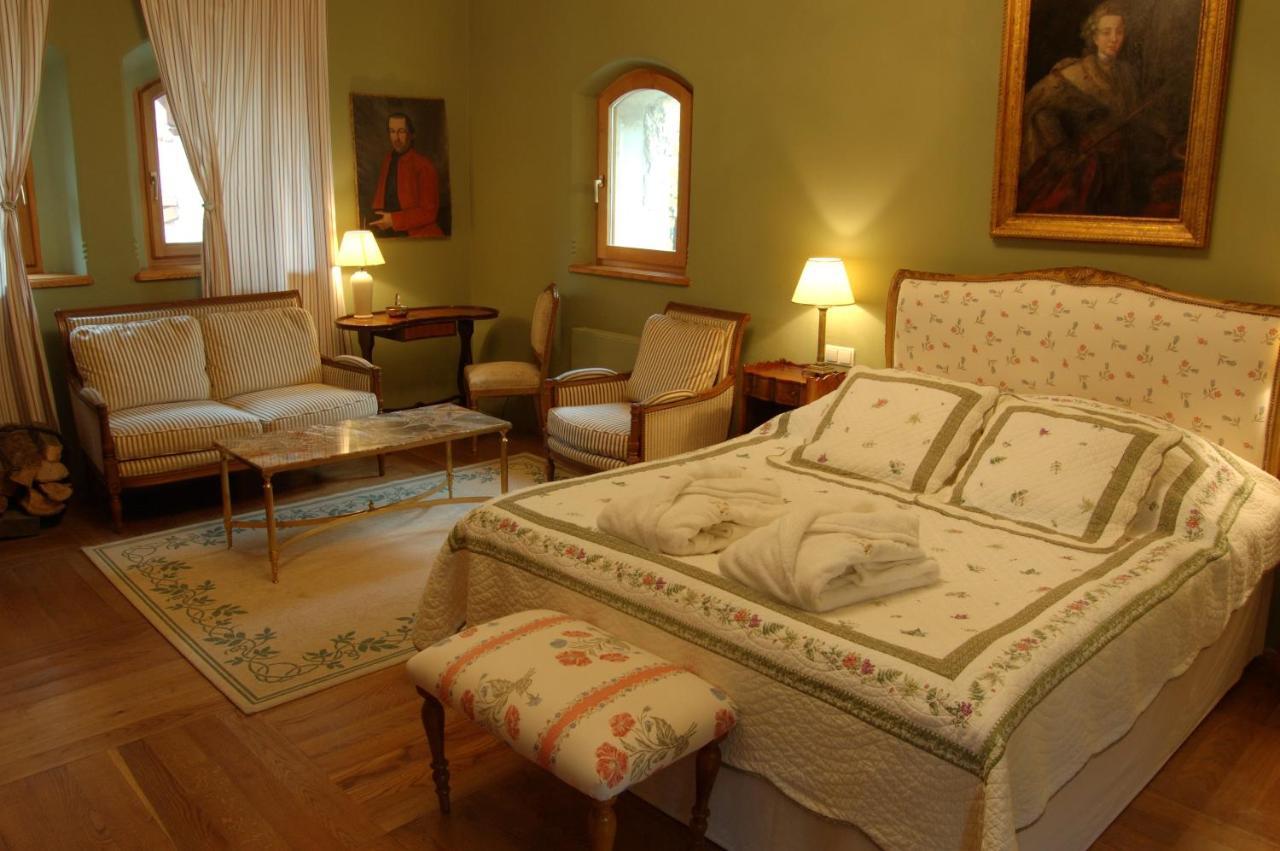 Villa Zamek Korzkiew